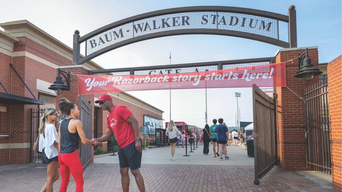 arkansasalumni's tweet image. Student Affairs supports Razorbacks through connection, well-being and student success.

It’s all part of the experience that shapes life on campus and beyond.

#ArkansasAlumni #UARK #StudentSuccess