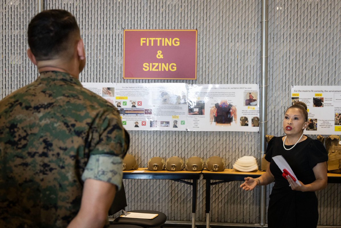 USMCSgtMaj's tweet image. .@camp_lejeune leadership and I held a ribbon-cutting ceremony for the new Class II #Logistics Facility✂️The facility consolidates Individual Issue Facility operations with the technical maintenance and repair mission, ensuring Marines are properly #equipped and #mission ready🪖