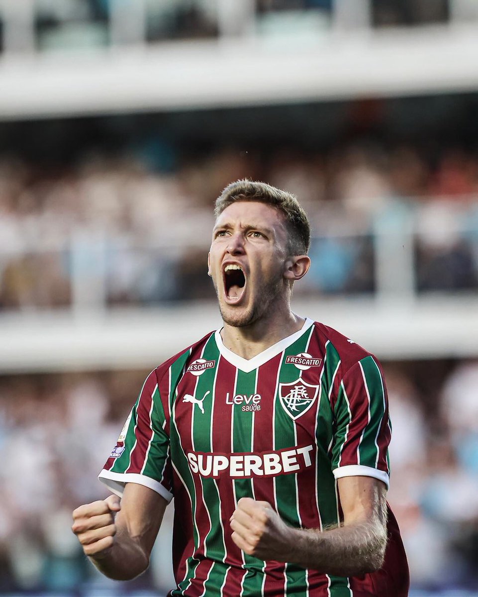 LojaDoFlu's tweet photo. Com a assinatura dos nossos Guerreiros @rodriiicastillo @savarino10 e @jkennedy ✅⚽️ O Fluzão venceu mais uma com a Armadura Home mais LINDA do planeta! 🤩🇭🇺

🛒 Disponível nas lojas físicas e pelo site: https://t.co/23llnjGtyV

#Fluminense #ArmaduraHome #Puma #Nense https://t.co/8vypduJetL