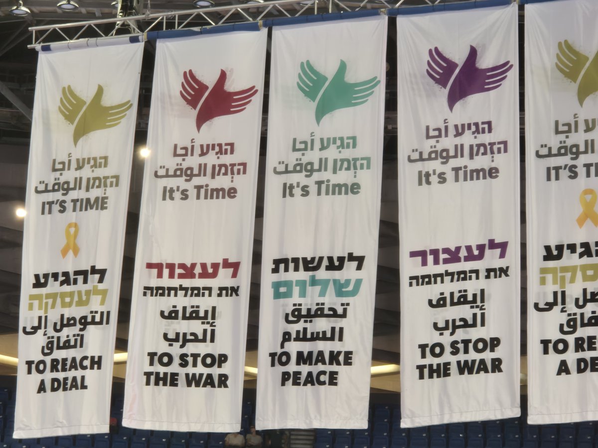 dansaveryraz's tweet photo. Each Yom Hizakron (Remembrance Day) in Israel, the Families Circle and Combatants Peace hold the Israel-Palestinian Joint Memorial Ceremony. It’s sad, moving, but ultimately hopeful that such a ceremony can even take place today. Watch from link in the comments. https://t.co/ZBfNpYlfAc