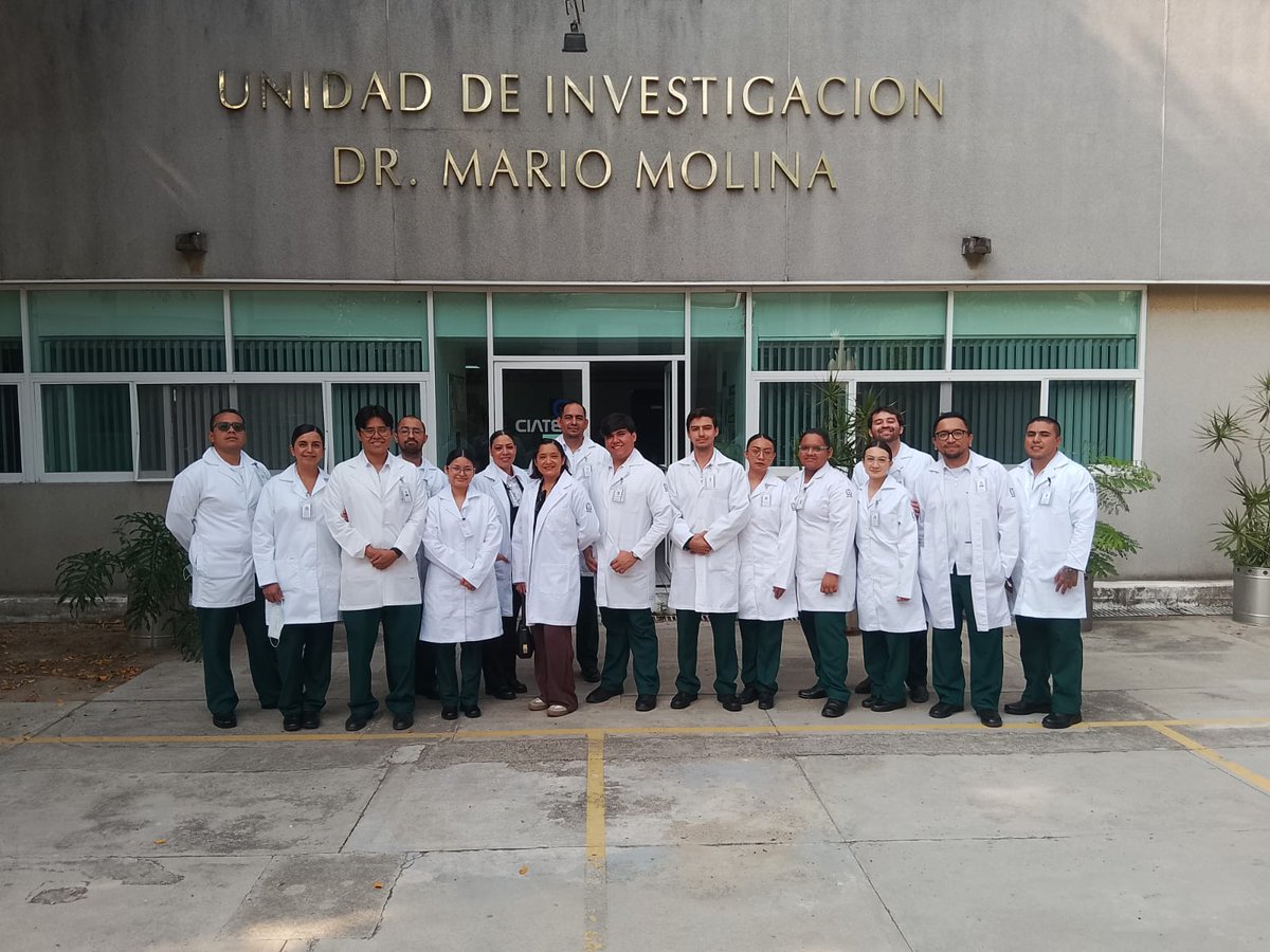 CIATEJ's tweet image. Hoy la sede Guadalajara del #CIATEJ recibió la visita de estudiantes de la Escuela de enfermería del #IMSS, quienes visitaron las Unidades de:

🟣 Biotecnología Médica y Farmacéutica   
🔵 Tecnología Ambiental 

📩Escribenos al correo gestion.estudiantes@ciatej.mx

#VisitasCIATEJ