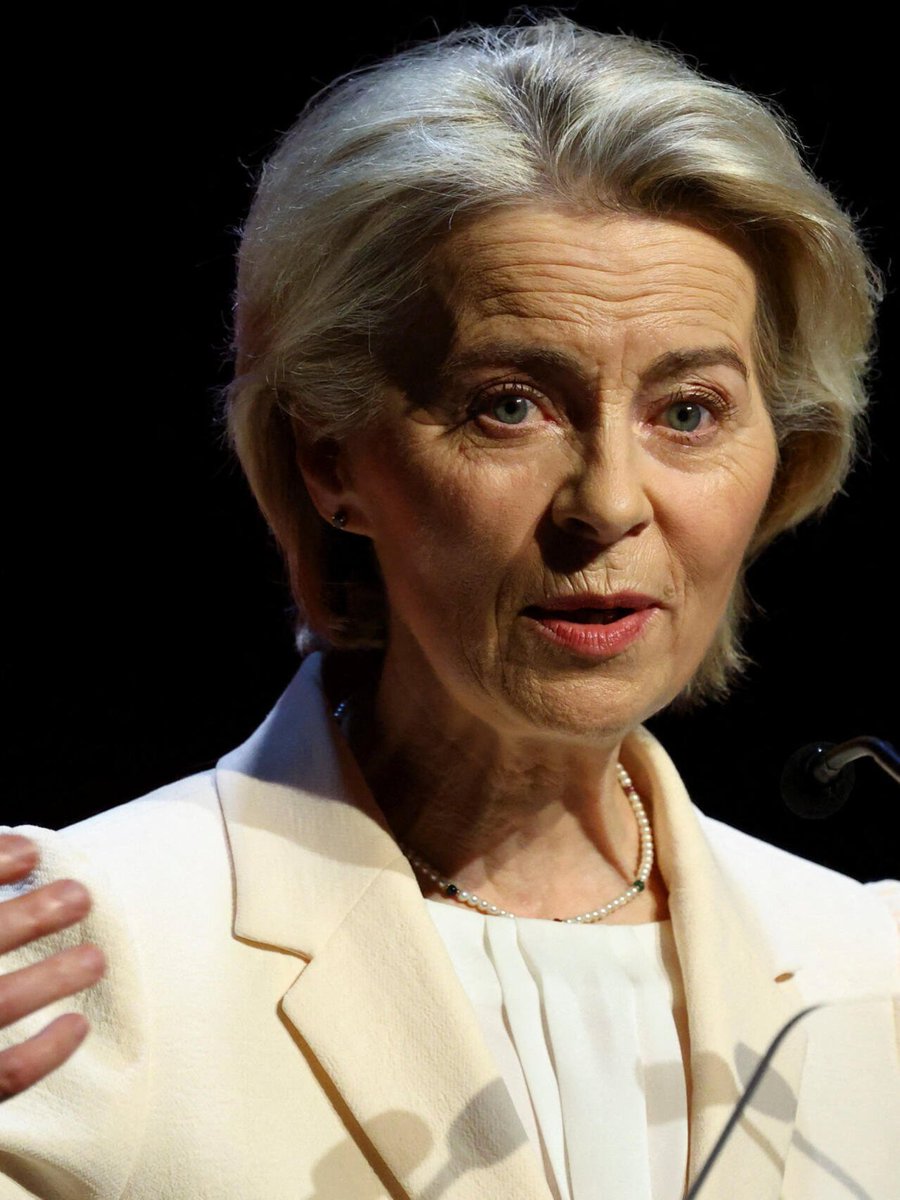 Durov acusa a la UE y el Reino Unido de extorsionar a las redes sociales con pactos secretos y la excusa de “proteger a los niños”

Pavel @Durov, fundador de <a href="/telegram/">Telegram Messenger</a>, denunció hoy que la Unión Europea y el Reino Unido regulan las redes sociales mediante una estrategia de