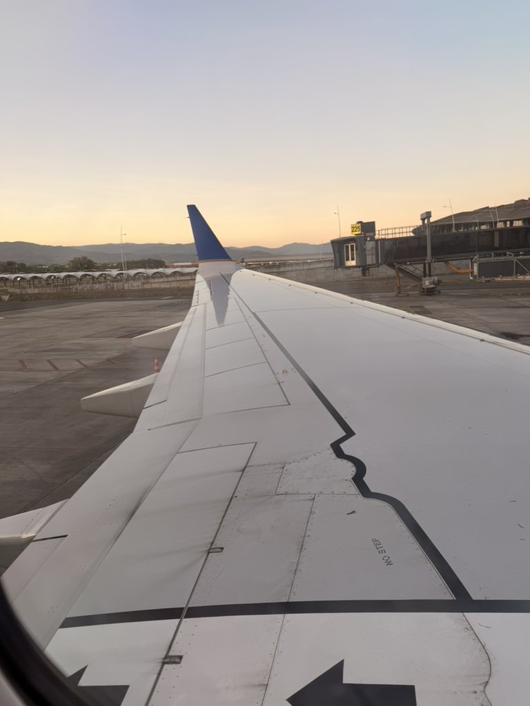 ALVAROJAVIERII's tweet photo. ✈️💙🇵🇦 https://t.co/kSHmC5dOsz