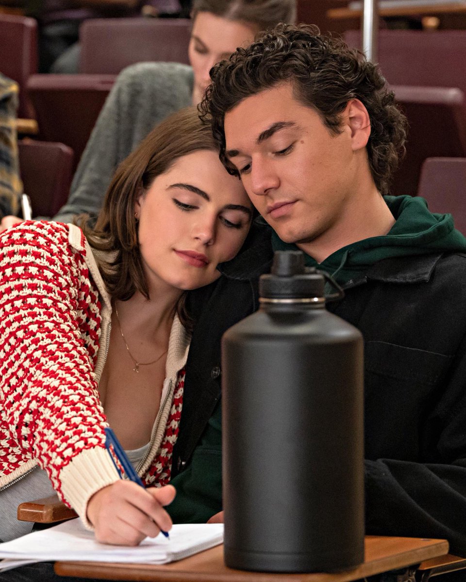 Belle | hannahgarrett era tweet media