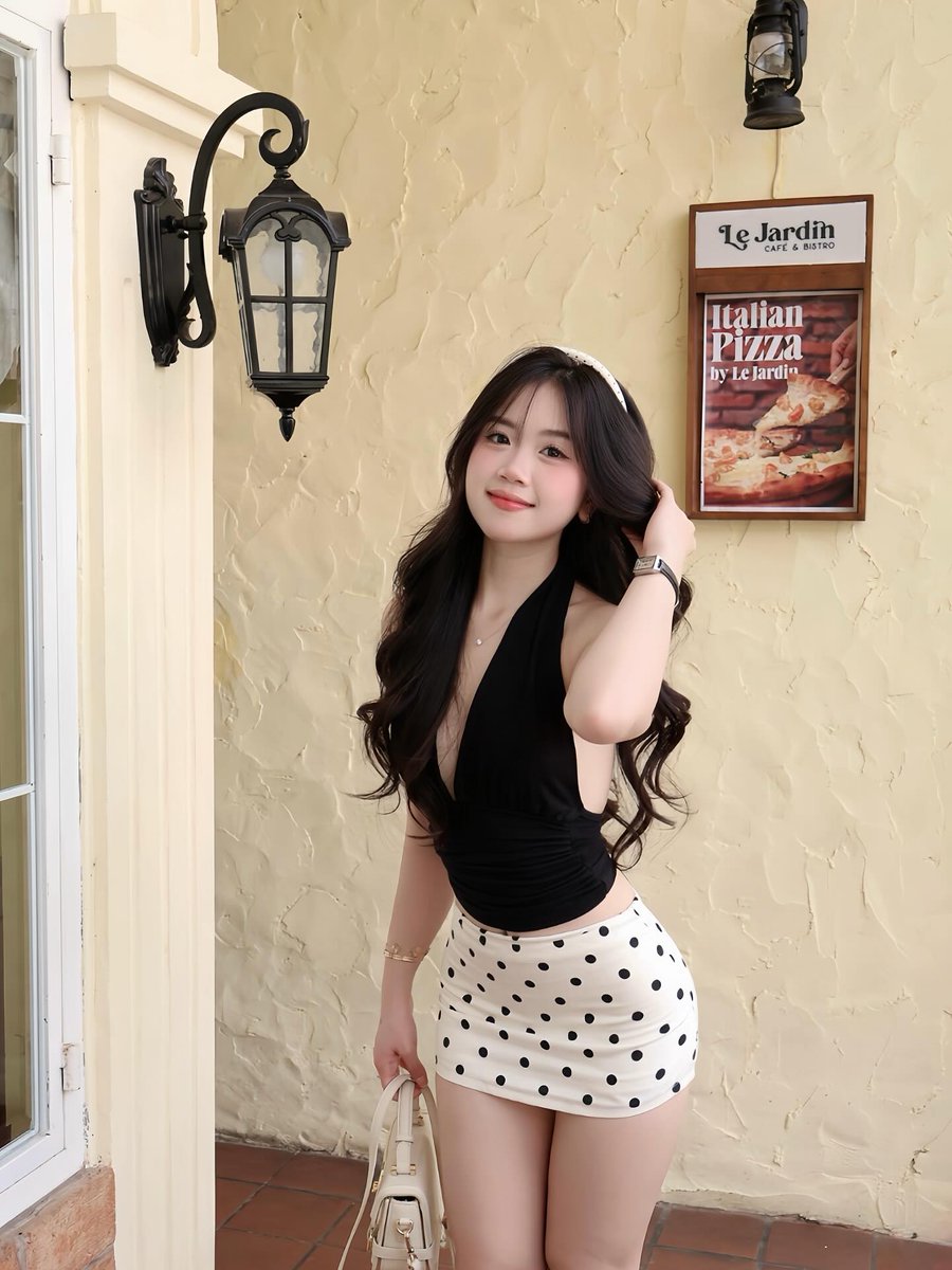 Hiroshi Cooper tweet media