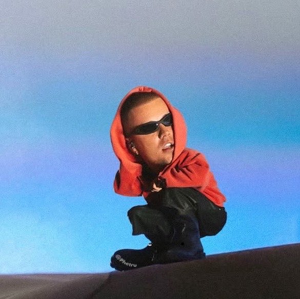 p r i 𝜗ৎ tweet media