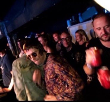 ImsoRegal's tweet image. Average White Guy Dancing Liam or Sexy TCB Liam? #LiamGallagher