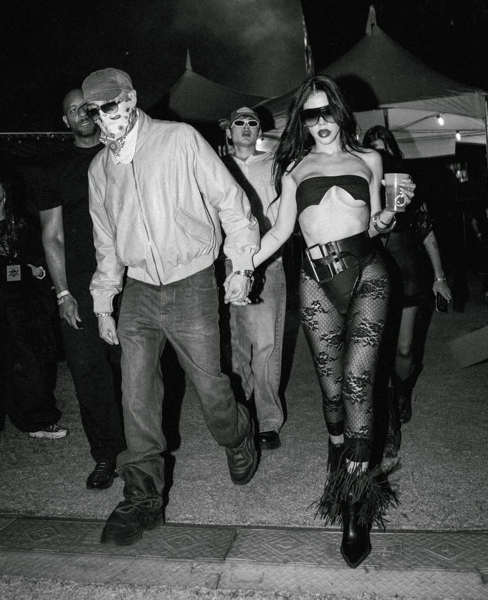 Como pueden verse así de iconicos?🖤