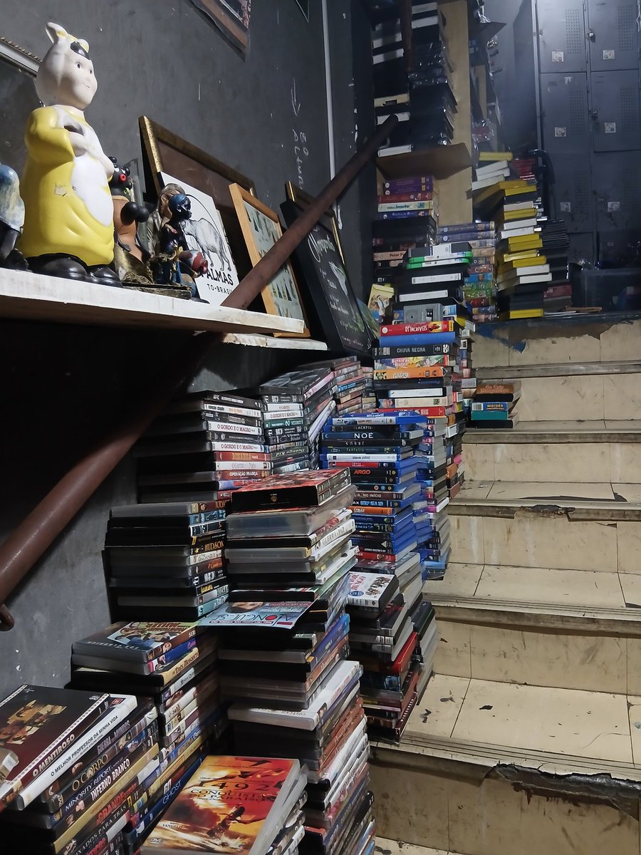 ࣪☆emყ🧃VAI VER O SKZ E O BTS tweet media