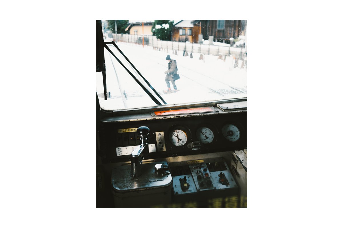 ヤゴクレ tweet media