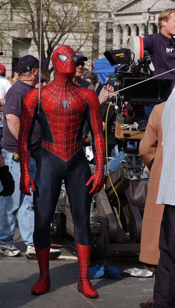 VAULT96283's tweet photo. April 20th, 2003
Shooting for ‘Spider-Man 2’ takes place around New York City Hall in Manhattan https://t.co/ymlu7dO1WK