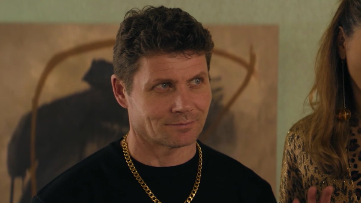 giwta_d's tweet image. Λοιπόν ακούστε, κατανοώ τι έκανε ο Ιβαν και γιατί αλλά δεν του το συγχωρώ ότι βούτηξε στη θλίψη την βασίλισσα του πάγου μας για τόσα χρόνια. 

Επίσης ο Μιχαήλ ΔΕΝ ΞΕΡΩ ΤΙ ΚΡΥΒΕΙ, αλλά ΞΕΡΩ ότι την αγαπάει την Ιρίνα 
Οπότε μην μας χαλάσετε το μαφιοζοσιπ που αγαπήσαμε🥹🫠
#topaidi