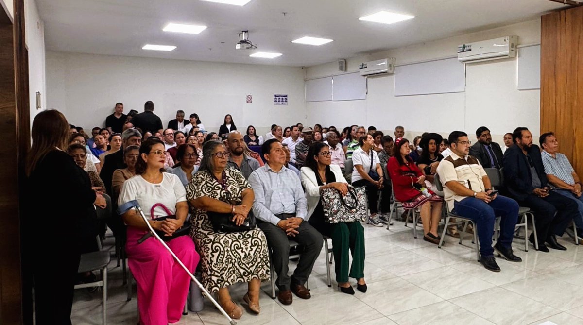 Salud_Guayas's tweet photo. #ElNuevoEcuador | Personal de @Salud_Guayas
realizó su Rendición de Cuentas de las parroquias Febres Cordero, García Moreno y Tarqui, donde se destacó el incremento de la calidad de la vigilancia, prevención y control sanitario en el Sistema Nacional de Salud. https://t.co/jDCKnqGdFK