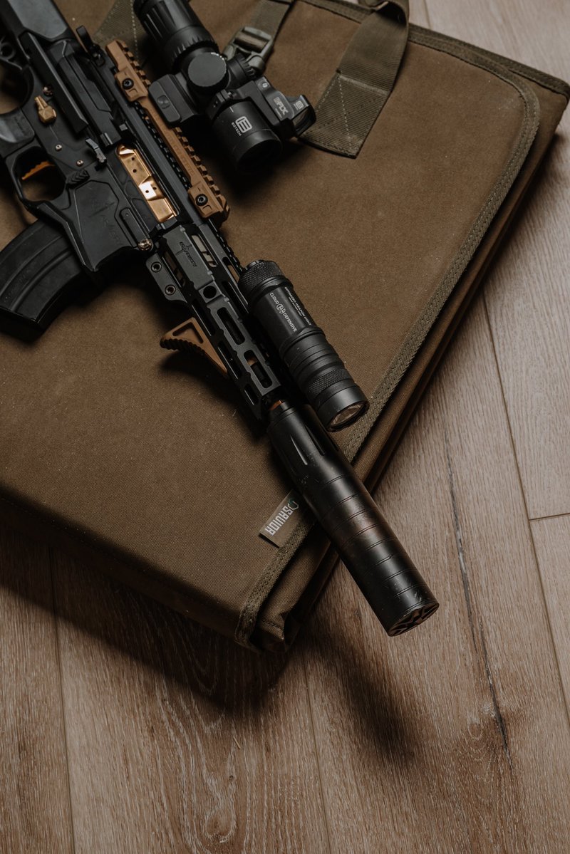 GQ Armory tweet media