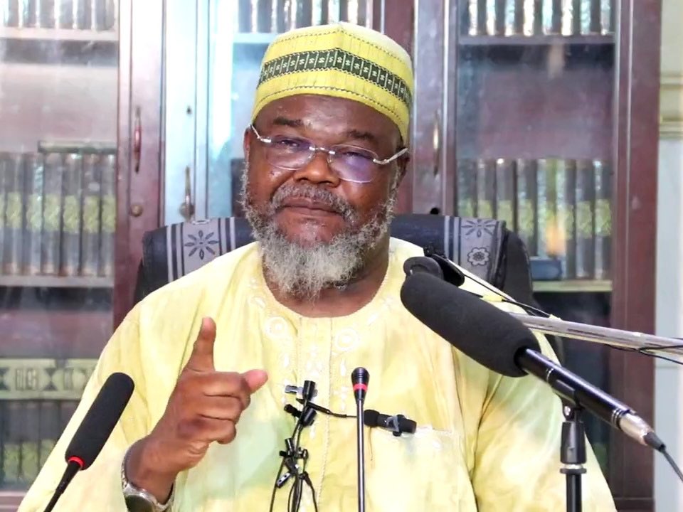 Abu bakar tweet media