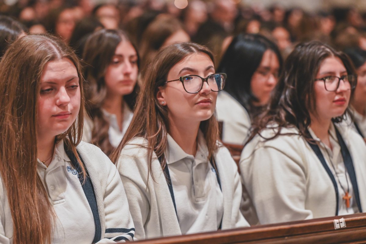 <a href="/AbpNewYork/">Archbishop Ronald Hicks</a> celebrated the first of two Eucharistic liturgies for the Class of 2026, seniors from Catholic high schools across the Archdiocese of New York, at St. Patrick's Cathedral on April 20, 2026.