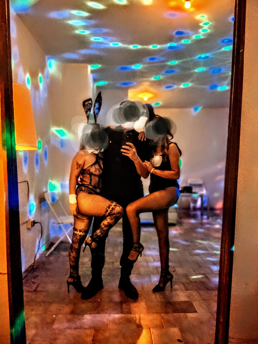 pareja exhibícionista 😏 tweet media