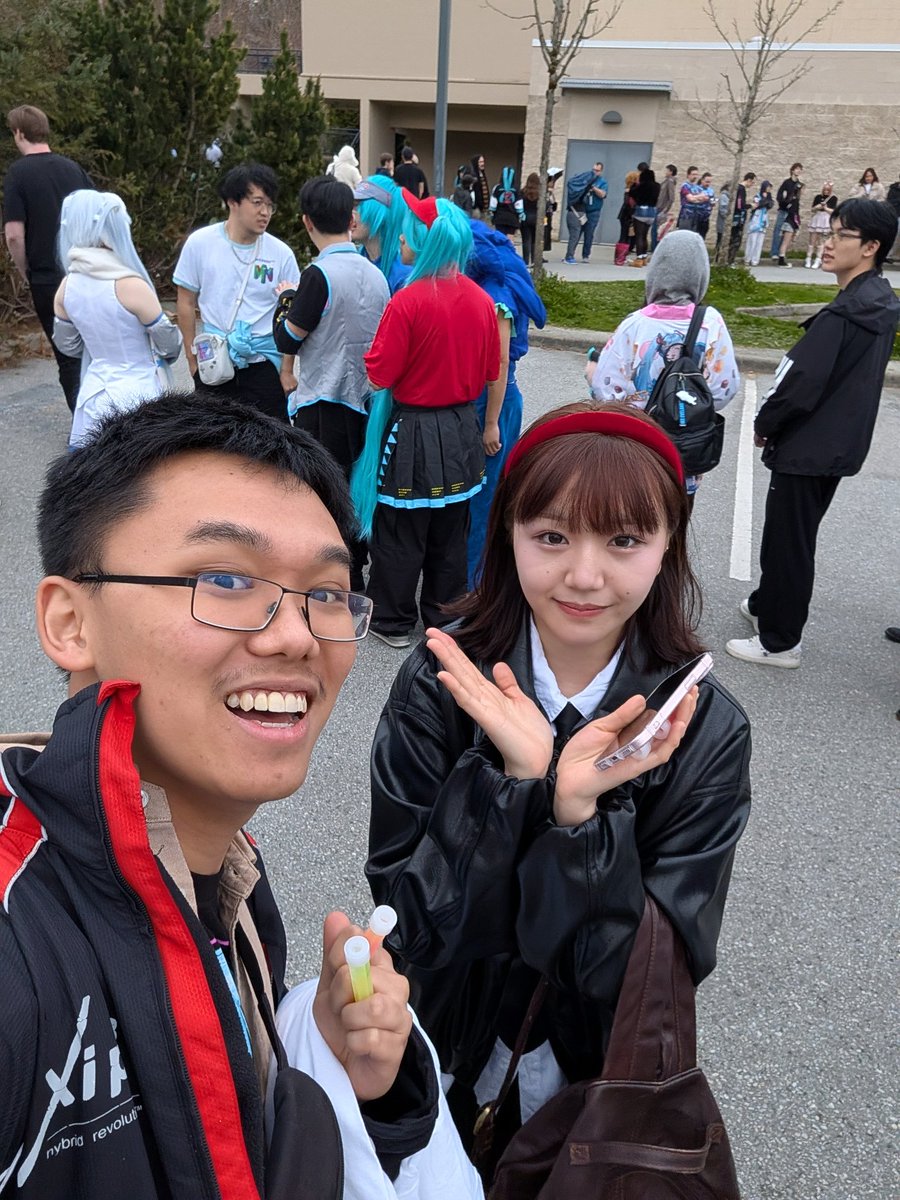 BoiledOreo's tweet photo. Had a crazy amount of fun at the Miku Expo Vancouver 2026
#MikuExpo2026 #MikuExpo https://t.co/2kJpv1KyBY