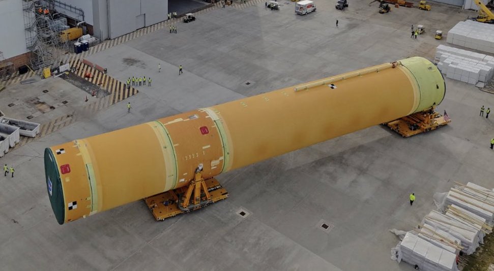 ThePrimalDino's tweet photo. Even incomplete, the SLS core stage is still a work of engineering art. https://t.co/gEn7BqUmxj
