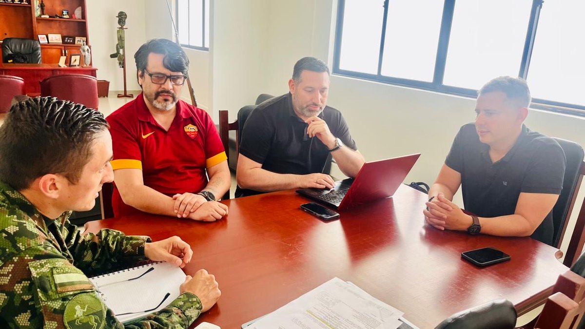 Unidad de Restitución de Tierras tweet media