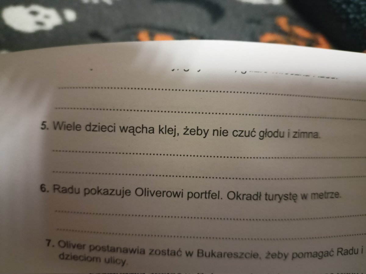emikonn tweet media