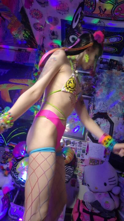 ❄️ SᑎOᗯY ᗩᑎGᕮᒪ ❄️ 😇🤟 tweet media