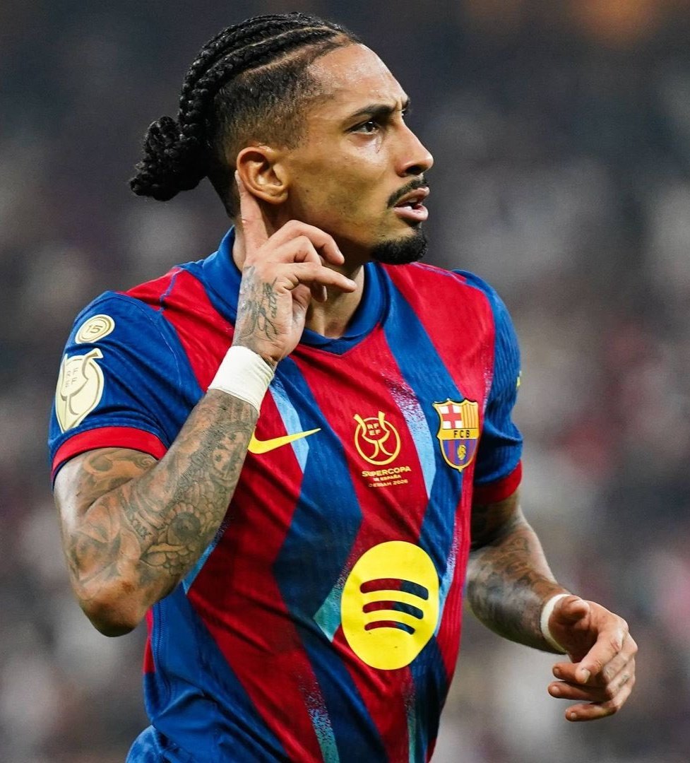 🇪🇸🇧🇷🚨| DE NO CREER.

El "Mr Champions" Raphinha esta a tan solo 6 Champions de igualar a Carvajal🔥.

Lo logrará?