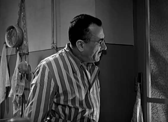 Eh, e quello dorme...