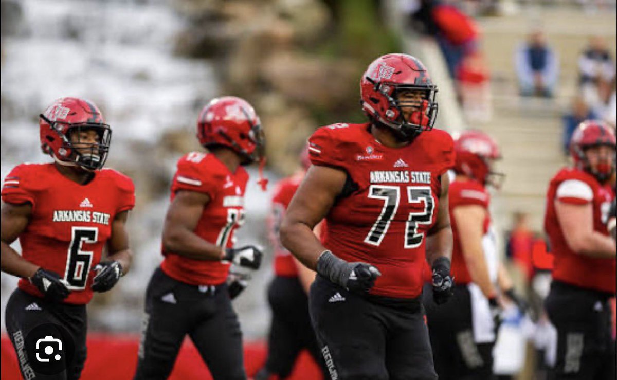 JudeWright72's tweet image. #AGTG!! Blessed to receive an offer from Arkansas state!🔴⚪️
#DMWH #EARNIT
@GdaleHSFootball @CoachNickGrimes @Justin_parksss @RecruitTheDale @HallTechSports1 @On3 @UnLockYourGame_ @Coach_Grass @RivalsHS