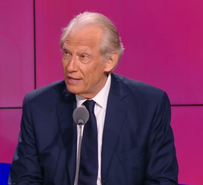 Mediasinfos's tweet image. Demain (Mardi), c'est @Villepin qui sera l'invité de @apollineWakeUp à 8H30 en direct sur #BFMTV et #RMC dans le #FaceAFace.