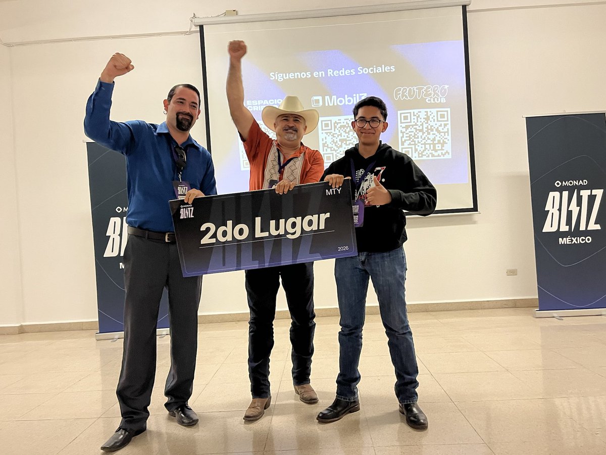 mobil3_xyz's tweet photo. Ganadores de @monad Blitz Monterrey:

🥇 1er lugar — $10,000 MXN 
Aforo: Plataforma de adelanto de capital para PyMEs mexicanas.

🥈 2do lugar — $5,000 MXN 
Cadena de Tierra: Protocolo de RWA que tokeniza caliche.

🥉 3er lugar — $3,000 MXN 
MachineChain: Protocolo de seguros paramétricos con sensores industriales y pagos automáticos onchain.