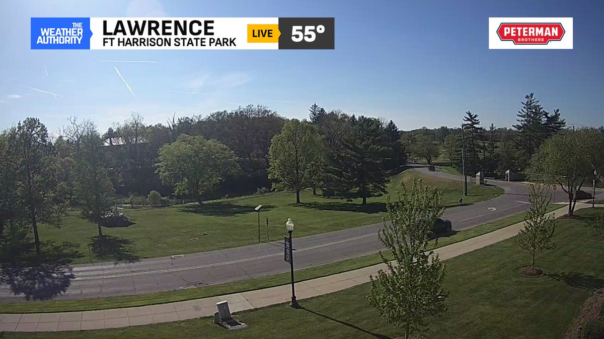 BrianWilkes59wx's tweet image. This is the coolest but the BRIGHTEST afternoon in two weeks. April sunshine has been struggling with only 1/3 the normal sunshine to-date. #INwx