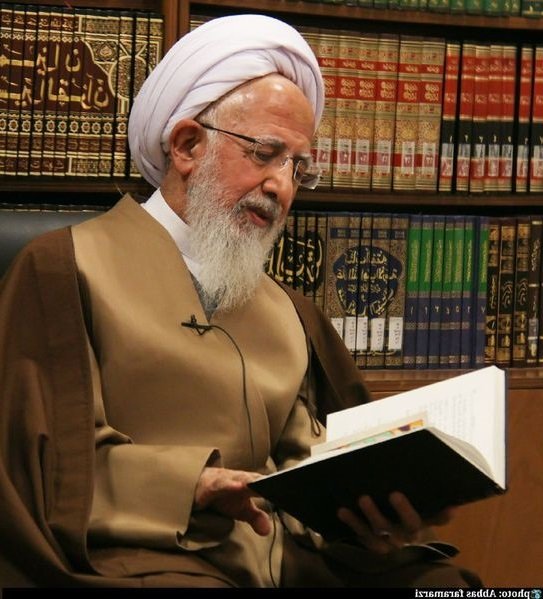 آیت الله العظمی جوادی آملی: مذاکره با مستکبر تمنای محال است، فقط باید جنگید.