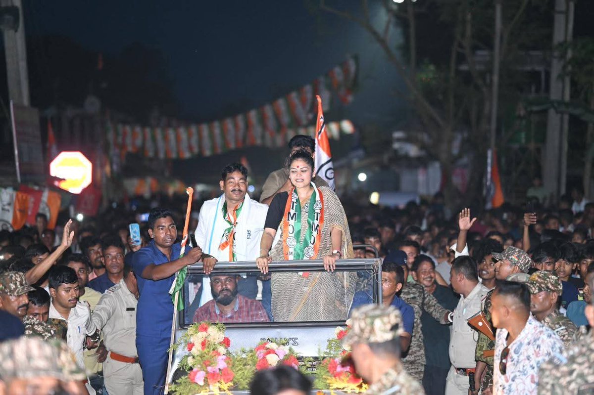 aitctuhin's tweet image. আজ ময়নাগুড়িতে রাজ্য @TrinamoolYouth  সভানেত্রী সম্মানীয়া @sayani06  মহাশয়া দিদির জনসভায় উপচে পড়া জনস্রোত—মানুষের উচ্ছ্বাস, সমর্থন আর বিশ্বাসে ভরে উঠল চারদিক।

#Vote4TMC
#TrinamoolCongress 
#SaayoniGhosh 
#KhelaHobe