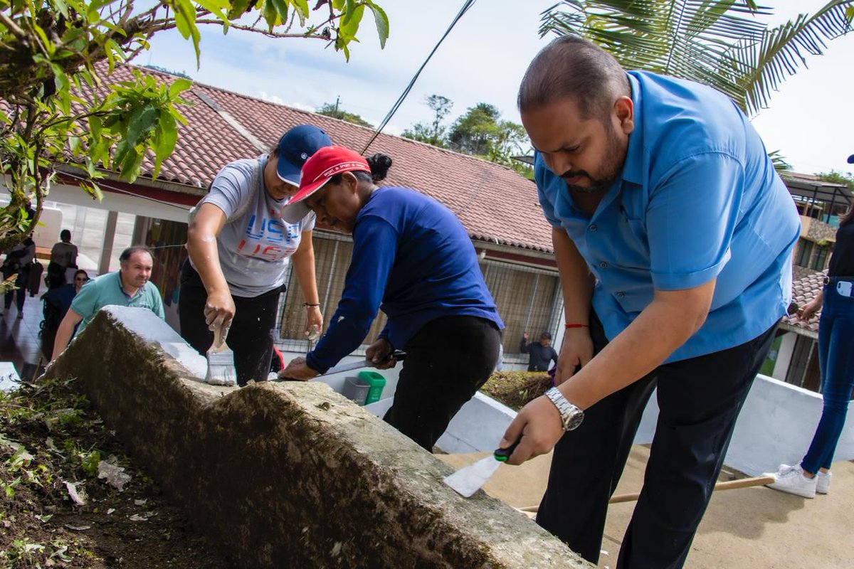 Ministerio de Educación, Deporte y Cultura tweet media