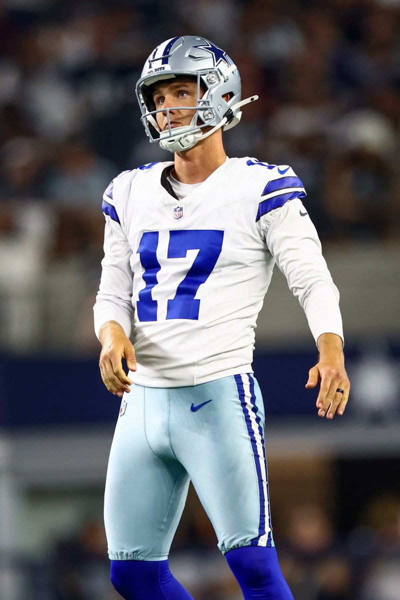 tbhorka's tweet photo. True story: The highest-paid kicker in NFL history is a Notre Dame soccer alum.

Brandon Aubrey. History maker. https://t.co/8JCESF6uxq