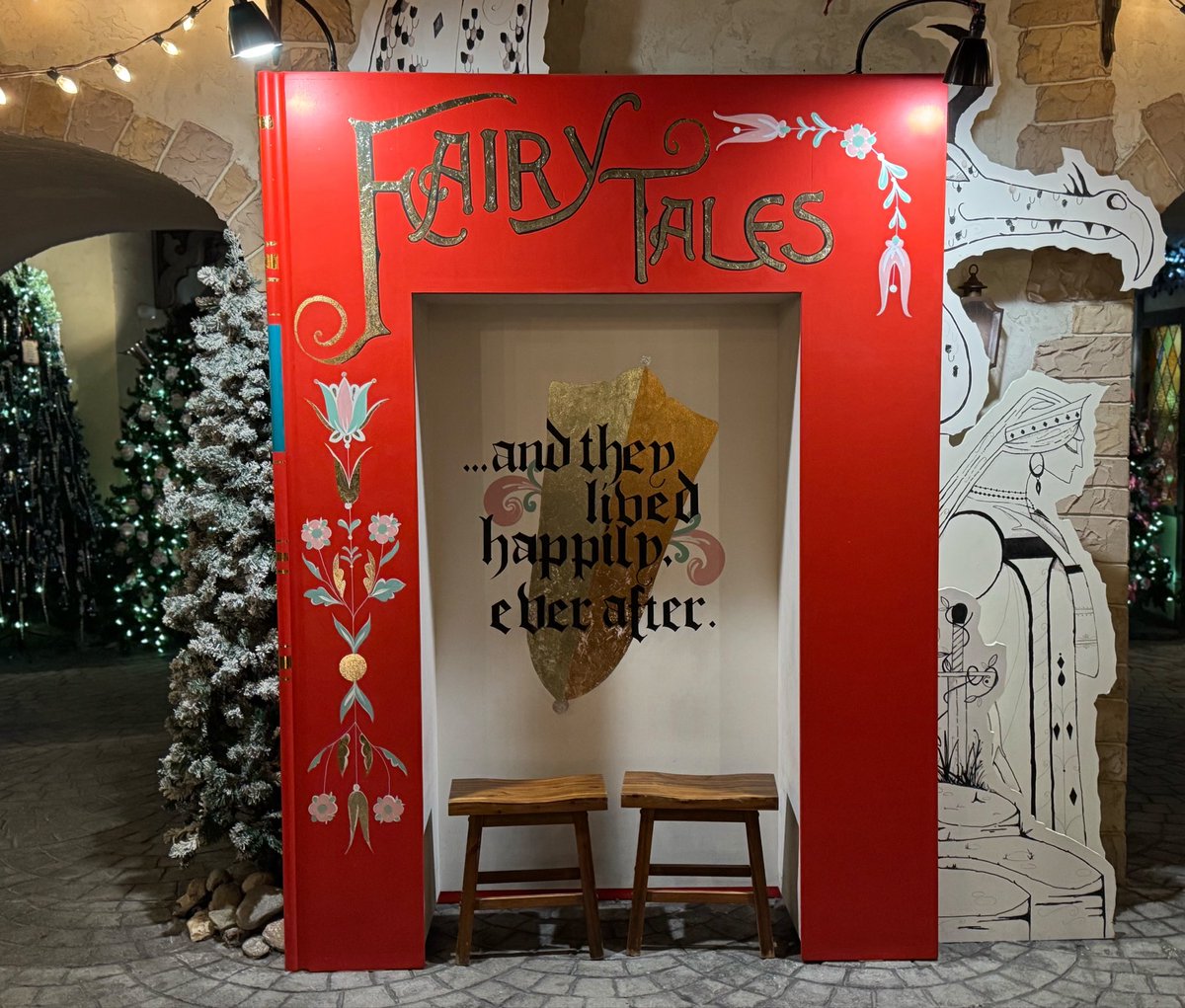 Yankee Candle Village in South Deerfield, Mass! <a href="/TheYankeeCandle/">Yankee Candle</a>