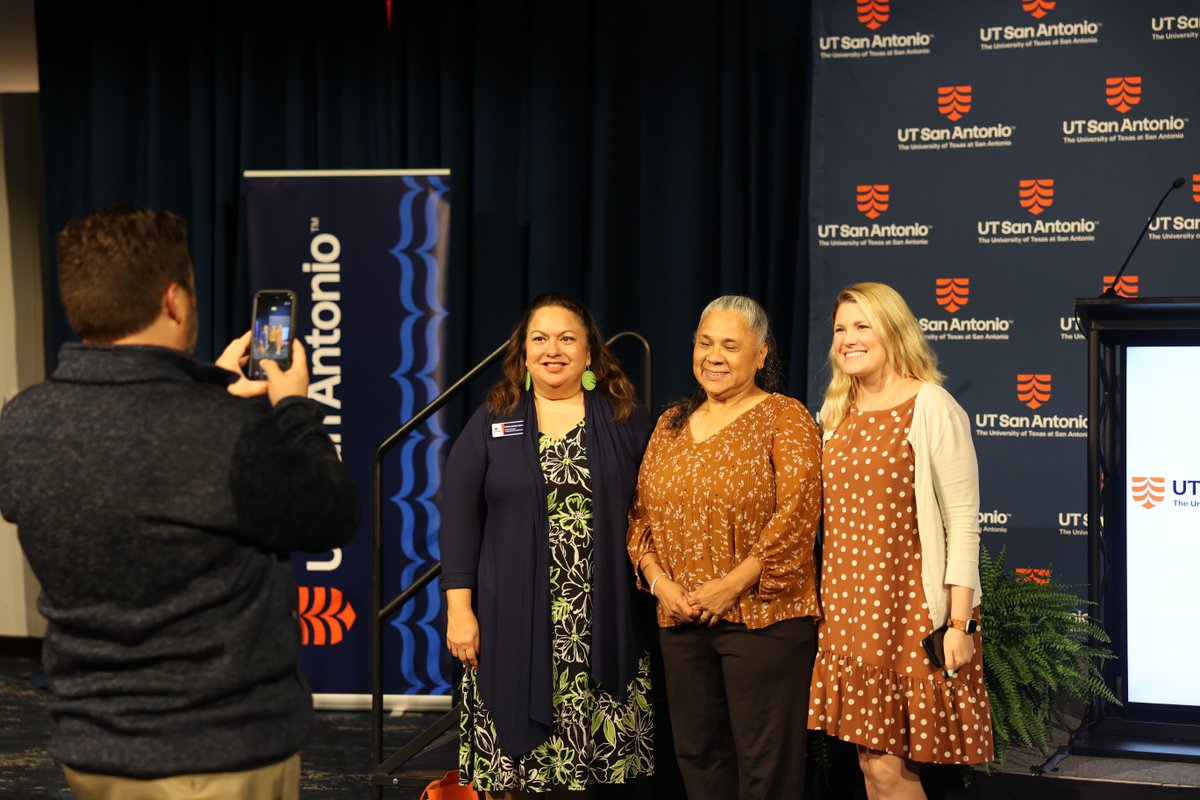 UT San Antonio Academic Affairs tweet media