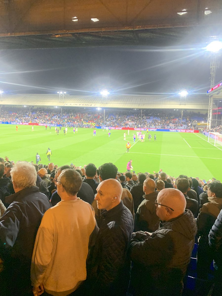 whuben82's tweet photo. Palace away.  I suppose least we didn’t lose ⚒⚒⚒ https://t.co/MBK8Zg4fSj