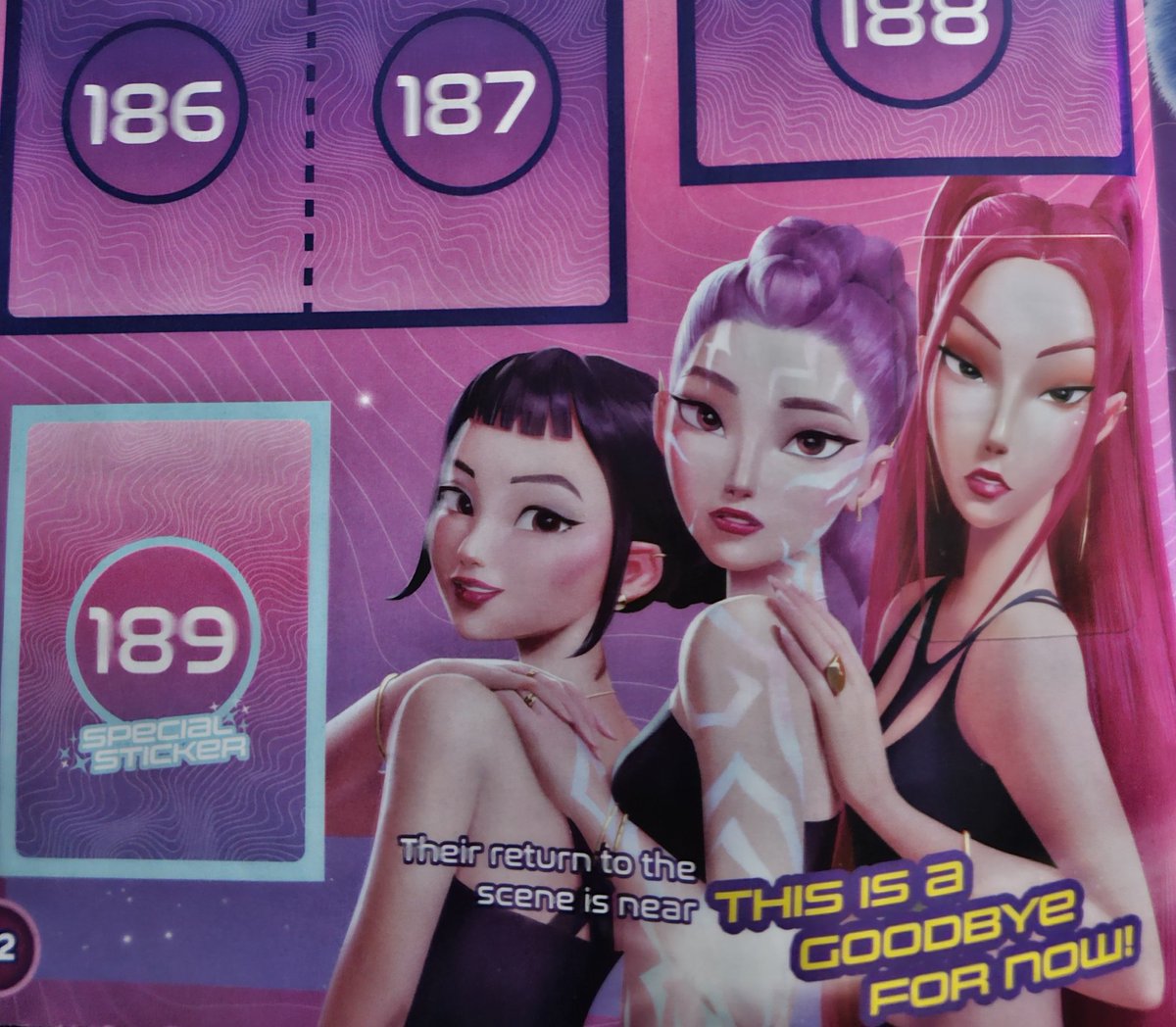 "Their return to the scene is near" STOP TEASING MEEE HUNTR/X COME BACKKKK I MISS YOU 🥺