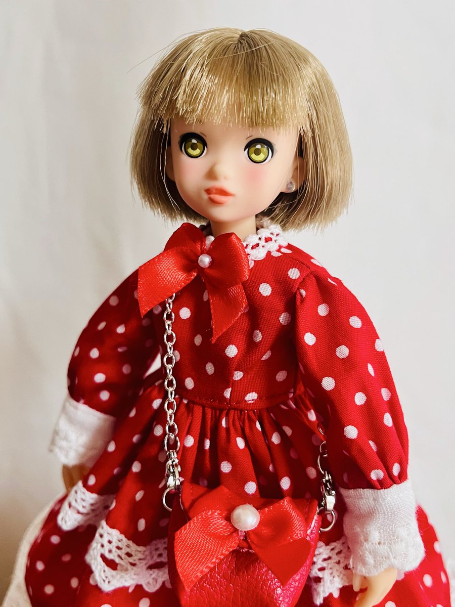 おはようございます🎀 リカちゃん・rurukoサイズ対応 赤ドット