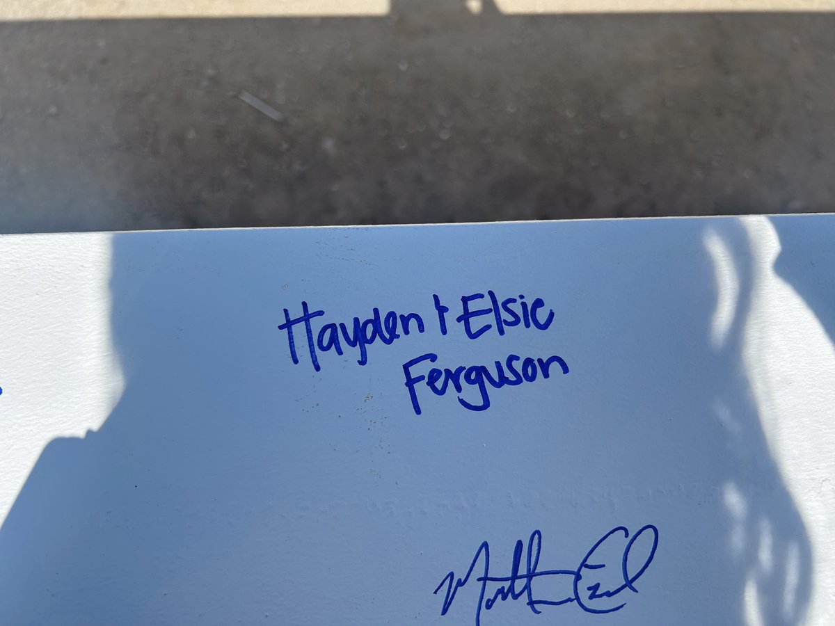 _elsielynn_'s tweet image. Last Beam placed on @NevadaWolfPack indoor facility today! Can’t wait for this bad boy to be done!! And for @NevadaFootball to put some blood sweat and tears on that field! GO PACK! 🐺💙🏈 #BattleBorn