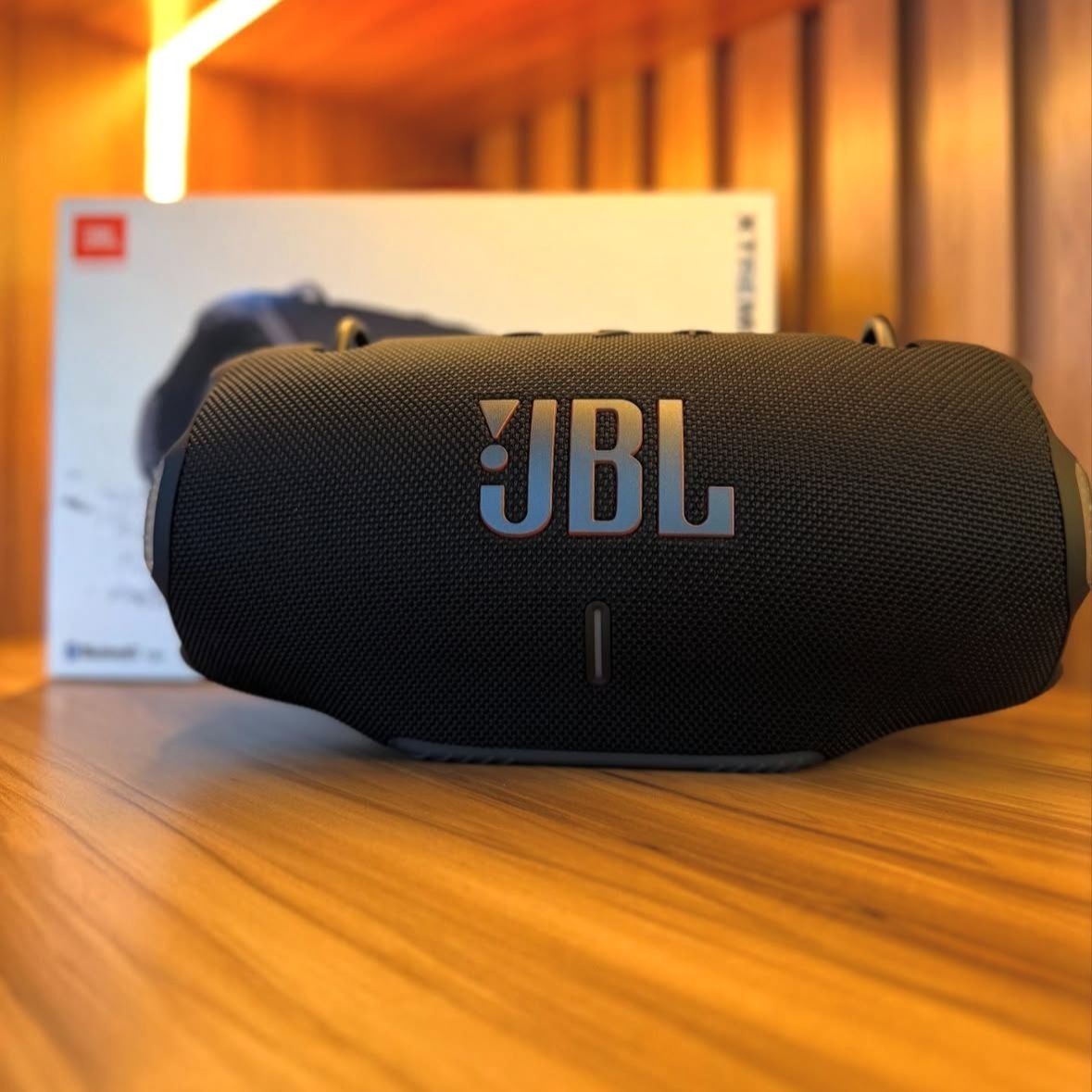 GustinPrime's tweet image. Caixa De Som Bluetooth Portátil Xtreme 4 Jbl

De R$2199 | Por *R$1124* 💵

`Ative o cupom de 15% OFF` ⚠️

🛒 Achado no Mercado Livre
👉meli.la/2yy3cPv

#Jbl #mercadolivre