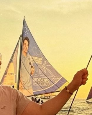 Hello there, a paraw in Boracay for Donny as the ambassador of Biogenic 🤩 #DonnyPangilinan <a href="/donnypangilinan/">Donny</a>