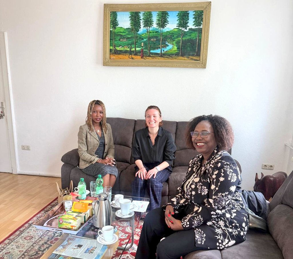 Burundi, Uburundi / Ubudagi : Ubuserukizi bw’Uburundi i Berlin burakomeza imigambi yo gufasha abakenyezi bimukira mu mahanga burundi-agnews.org/burundi-uburun…