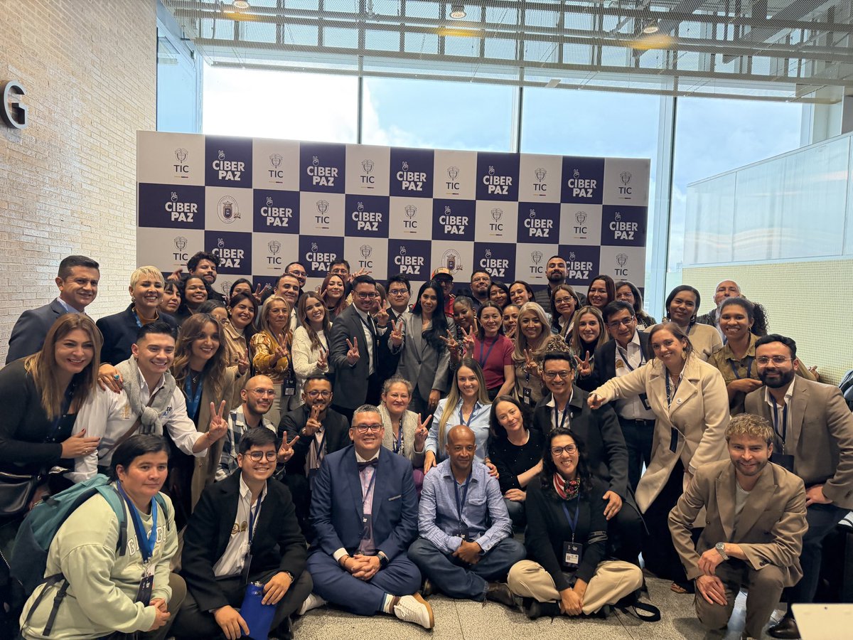 CiberPaz tweet media