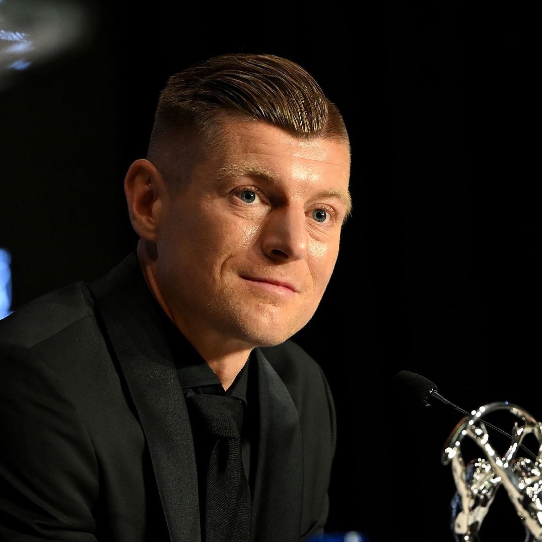 MadridXtra's tweet photo. 🗣️ Toni Kroos: “Today, a word seems to be worth lesser.

I always made it clear that my goal was to retire at Real Madrid. 

Many said that before me, but I wanted to fulfill that promise, for people to believe that my word meant something.

That’s something lacking these days.” https://t.co/GZvSit71O5