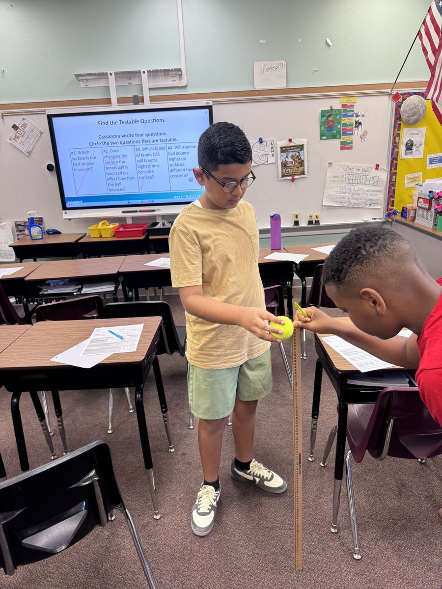 j_costallos's tweet image. We focused on Big Ideas 1 &amp;amp; 2 in morning STEM! Students loved using the tennis ball lab to refresh skills on control variable, testable questions, inferences and observations. 🥼🧪 #ocps #5thgrade @DSiegelOCPS