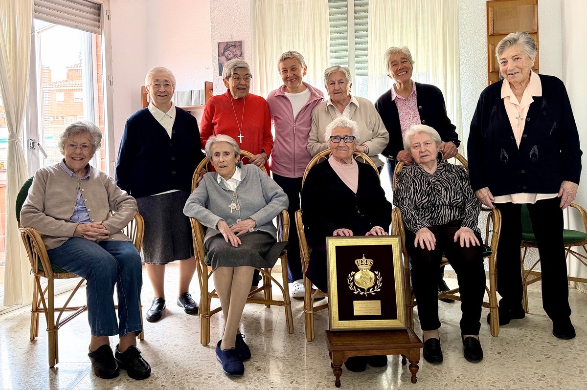 Sagrado Corazón Granada tweet media