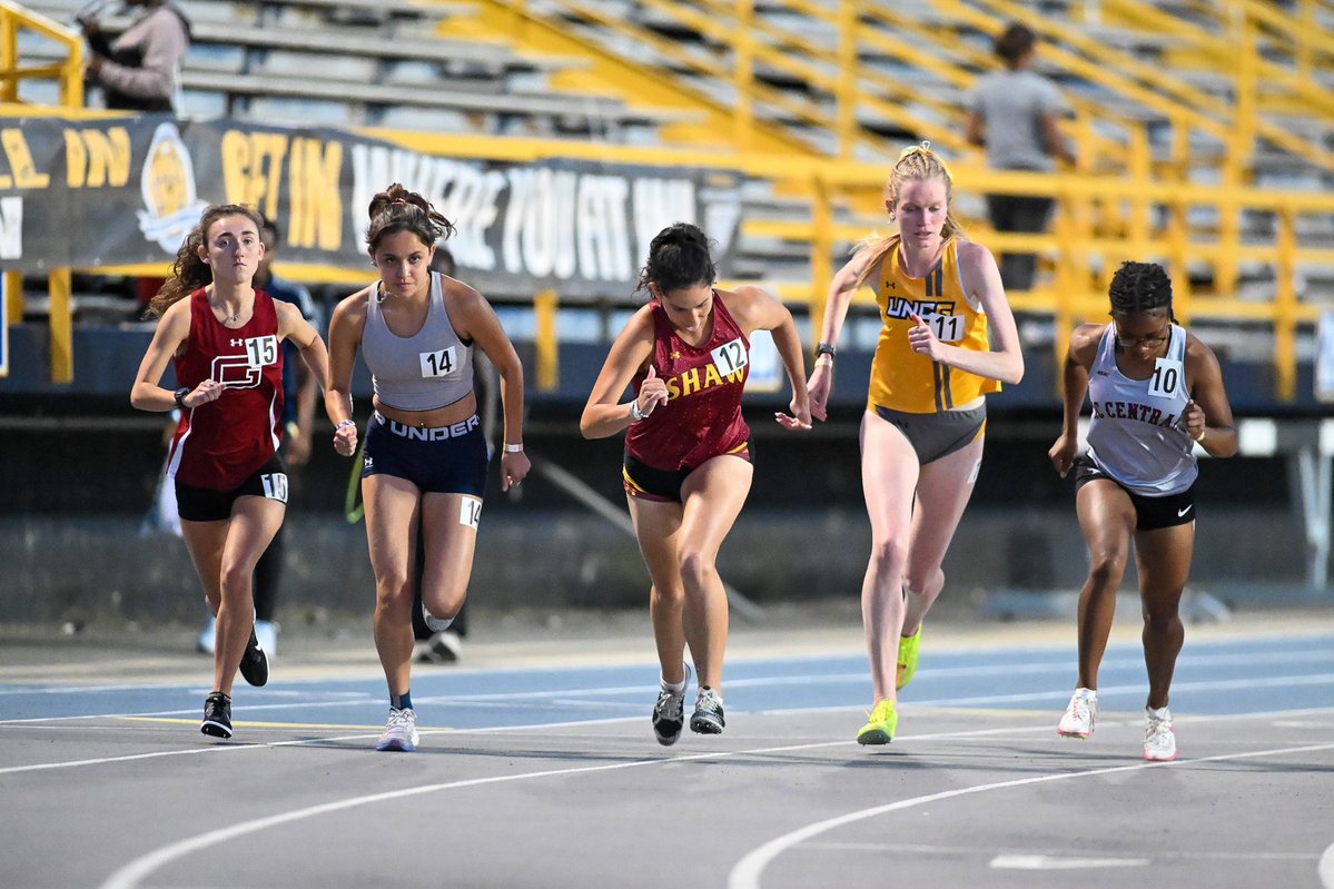 ShawBears's tweet image. The Lady Bears T&amp;amp;F team had a strong showing this past weekend at the Aggie Invitational in Greensboro.  Here are a few 📷 from the action.
#ShawU | #BearWithUs | 📷D.Watkins